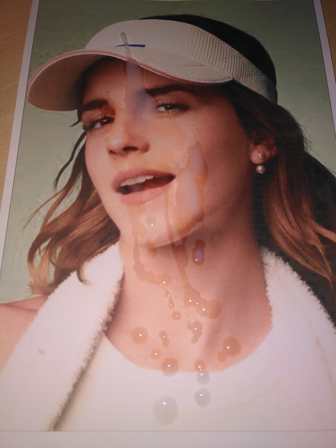 DkDRJMXh Emma Watson cum tribute 2 07.jpg